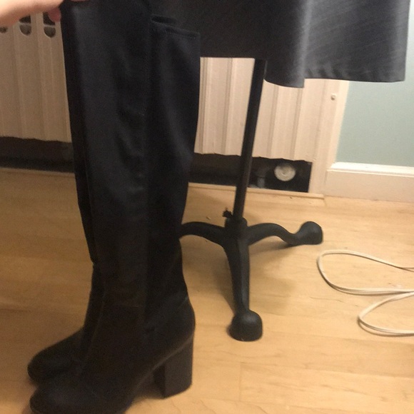 Black tall boots- never been worn - Picture 1 of 6
